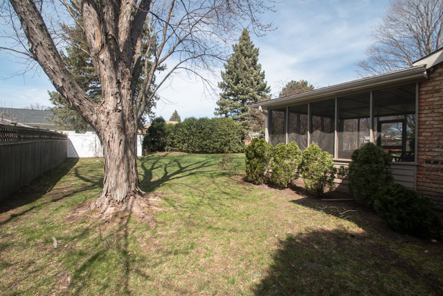 153 E Thompson Dr, Wheaton, IL 60189 photo 25