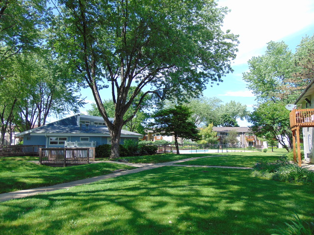 2000 Light Rd #209, Oswego, IL 60543 photo 7