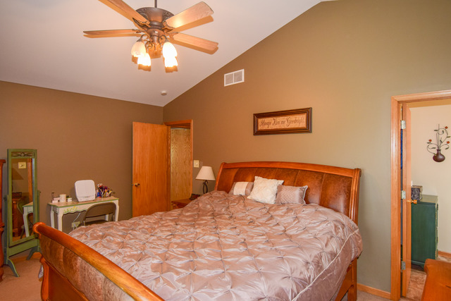 2311 Timber Trl, Plainfield, IL 60586 photo 14
