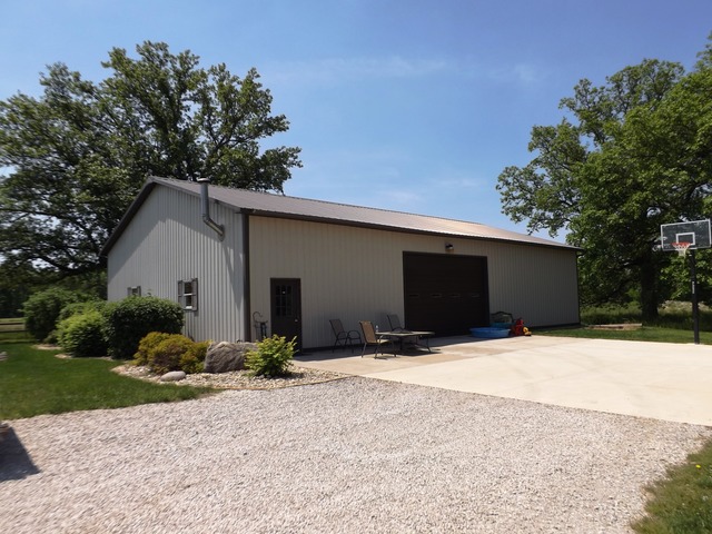 2775 S Gorman Rd, Mazon, IL 60444 photo 5
