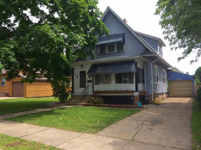746 Wright St, La Salle, IL 61301 photo 1