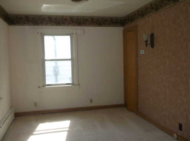 720 12th St, Peru, IL 61354 photo 5