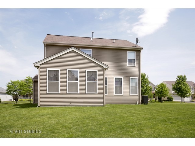 2088 William Dr, Montgomery, IL 60538 photo 10