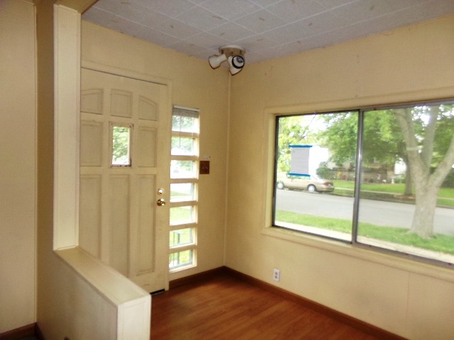244 S Alma Ave, Kankakee, IL 60901 photo 3