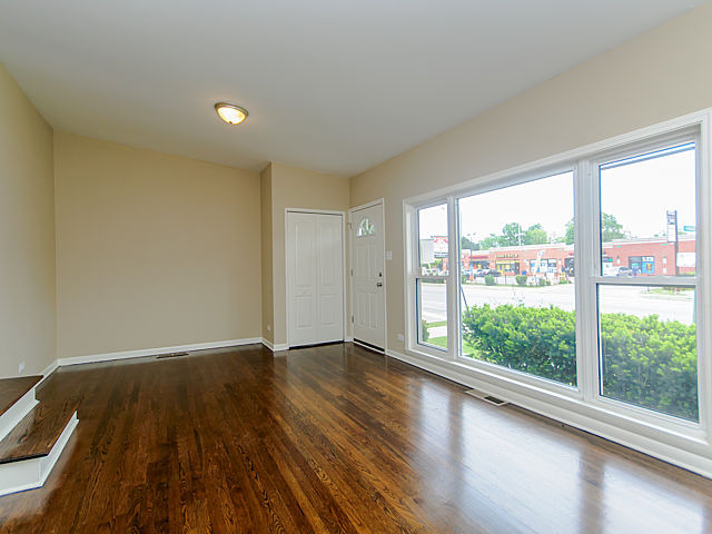 1320 E 87th St, Chicago, IL 60619 photo 12