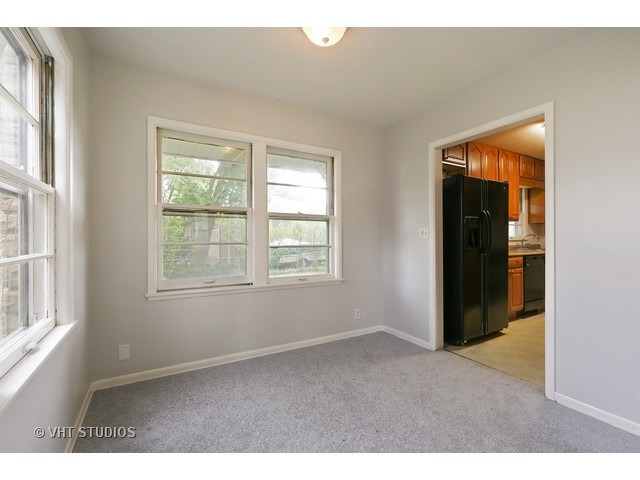 631 Crest St, Wheaton, IL 60187 photo 6
