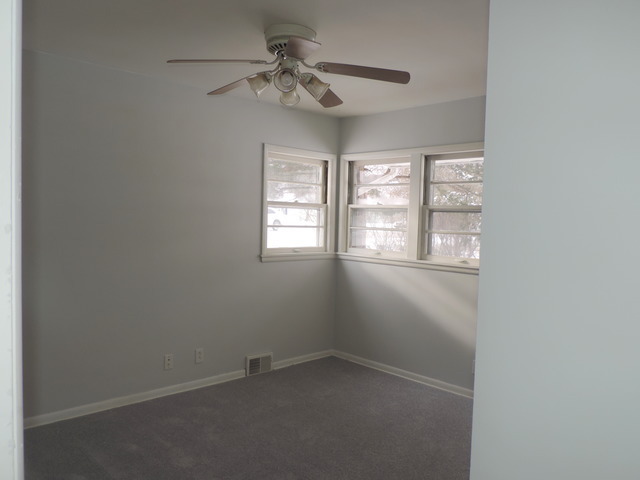 631 Crest St, Wheaton, IL 60187 photo 10