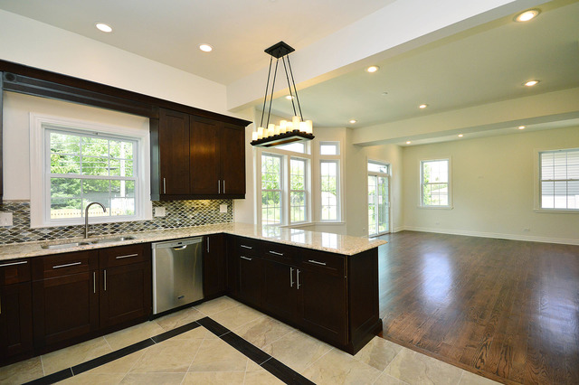 1072 Irwin Ave, Des Plaines, IL 60018 photo 5