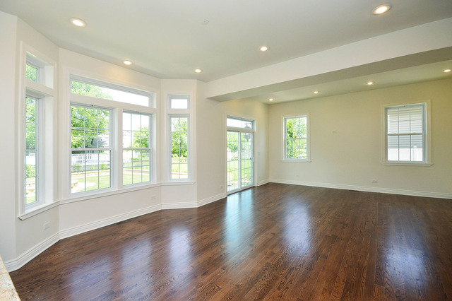 1072 Irwin Ave, Des Plaines, IL 60018 photo 6