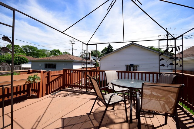 7717 W Devon Ave, Chicago, IL 60631 photo 19