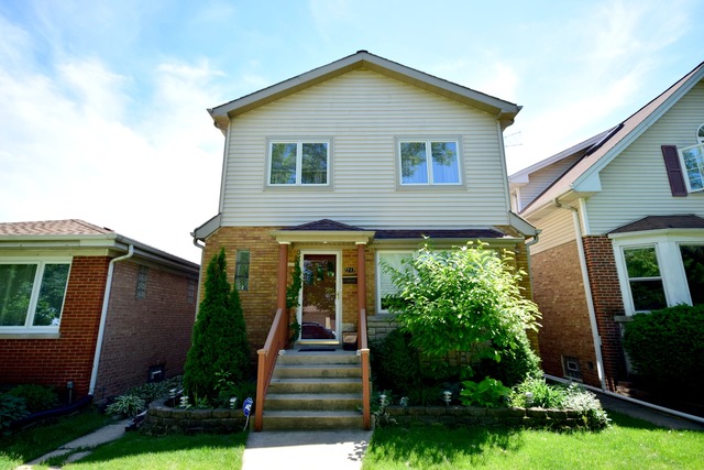 7717 W Devon Ave, Chicago, IL 60631 photo 1