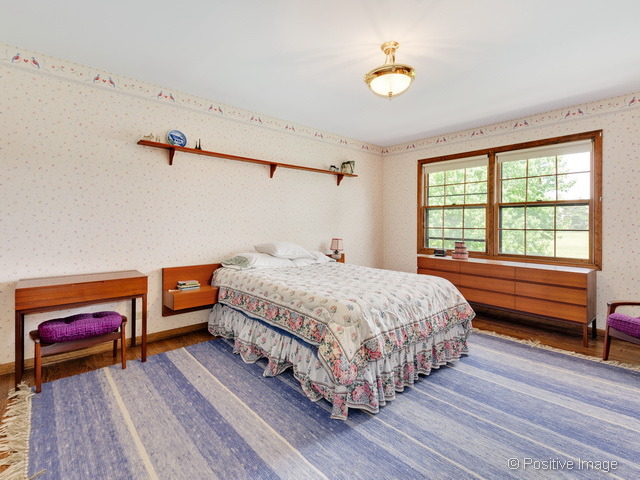 1909 Cherry St, Wheaton, IL 60187 photo 12