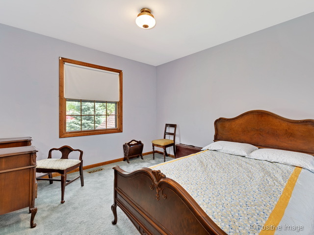1909 Cherry St, Wheaton, IL 60187 photo 14