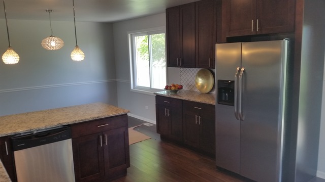 1189 Robert Ln, Crete, IL 60417 photo 5