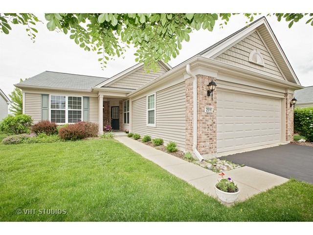 2516 Rolling Rdg, Elgin, IL 60124 photo 1