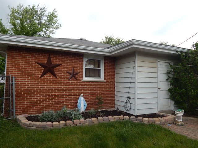 3131 Morgan St, Steger, IL 60475 photo 2