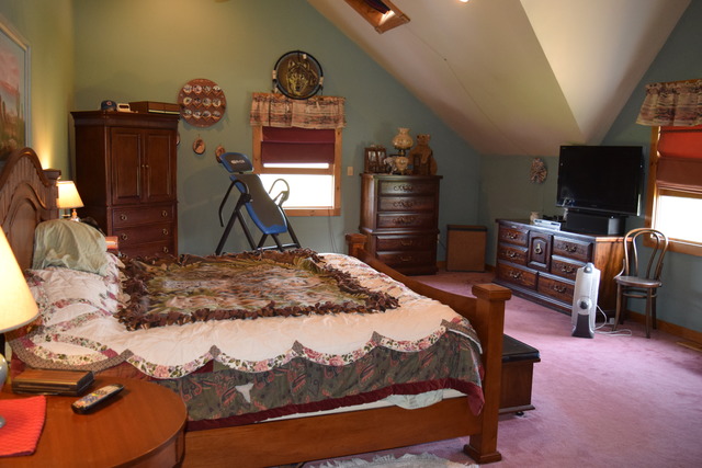 16152 University Rd, Malta, IL 60150 photo 12