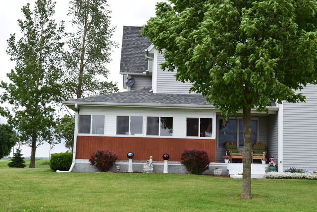 16152 University Rd, Malta, IL 60150 photo 21