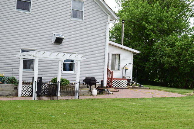 16152 University Rd, Malta, IL 60150 photo 20