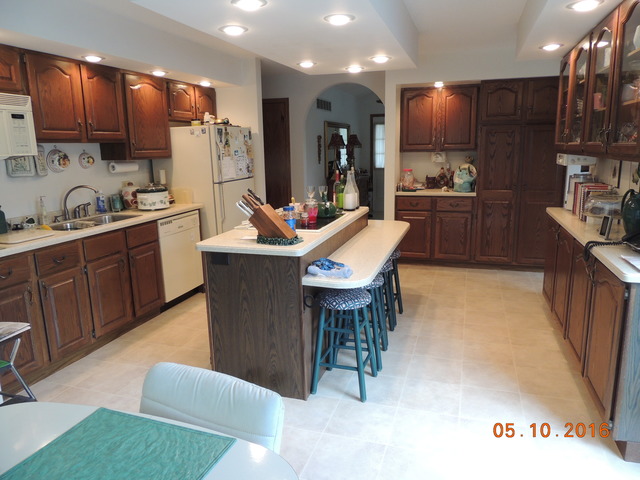 920 30th St, Peru, IL 61354 photo 8