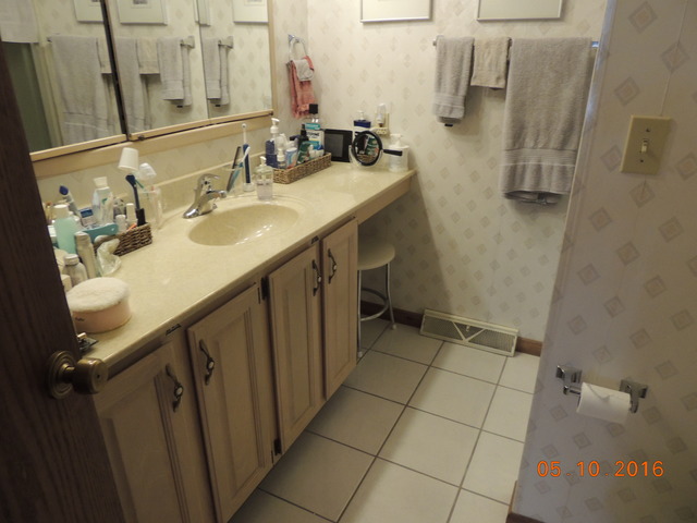 920 30th St, Peru, IL 61354 photo 11