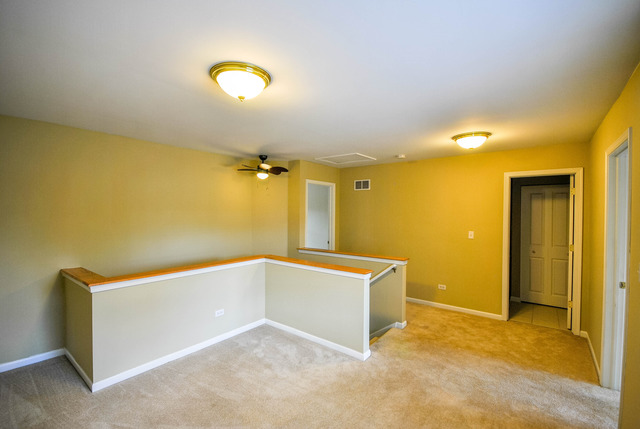1724 Pershing Ave, Wheaton, IL 60189 photo 12