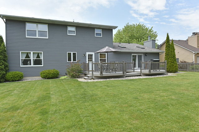 609 Cavin Ave, Winthrop Harbor, IL 60096 photo 23