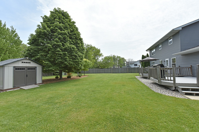 609 Cavin Ave, Winthrop Harbor, IL 60096 photo 21