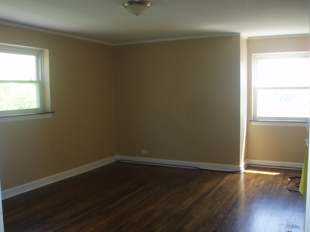 125 N Wolf Rd, Des Plaines, IL 60016 photo 10