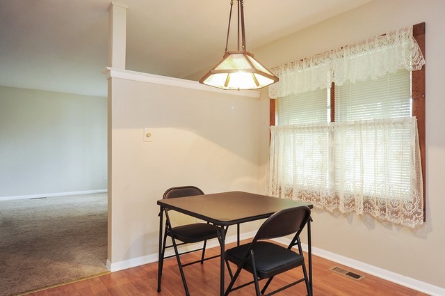 419 Stone Pl, Wheeling, IL 60090 photo 5