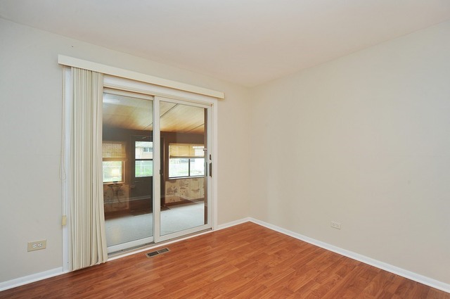 419 Stone Pl, Wheeling, IL 60090 photo 6