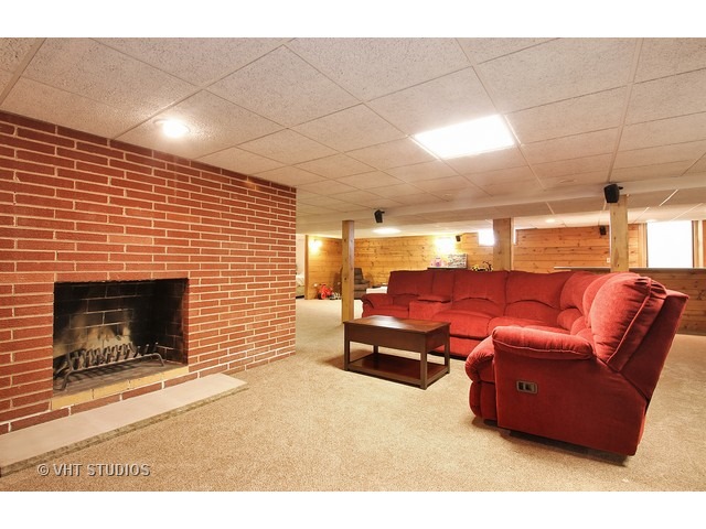 846 Beverly Pl, Deerfield, IL 60015 photo 10