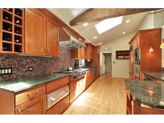 846 Beverly Pl, Deerfield, IL 60015 photo 7