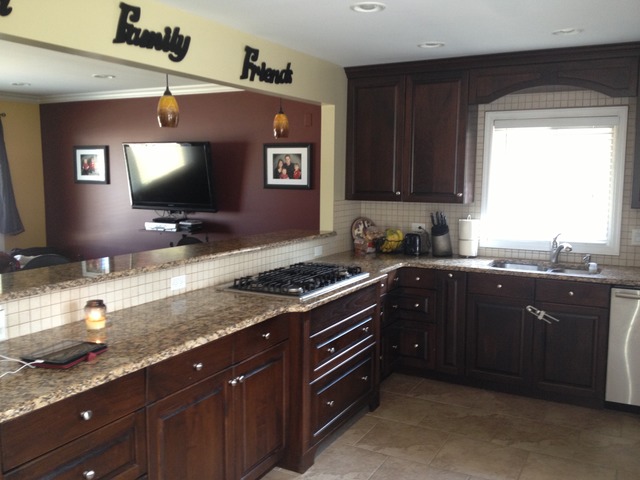 411 Dover Dr, Des Plaines, IL 60018 photo 5