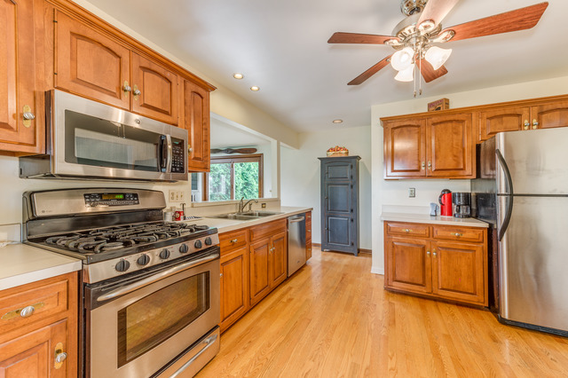 9 S080 Aero Dr, Naperville, IL 60564 photo 11