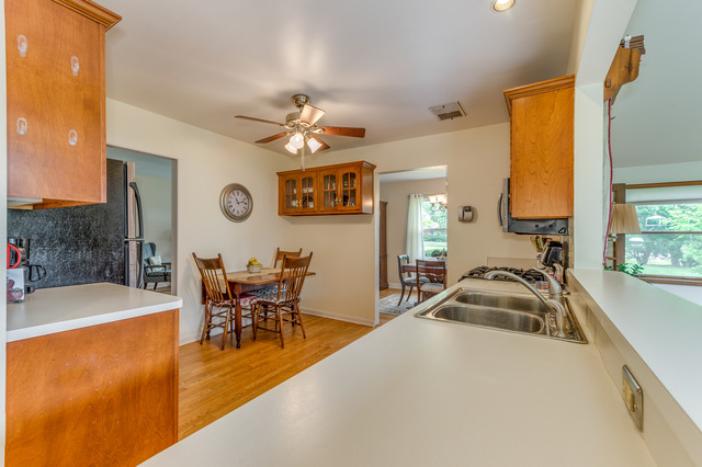9 S080 Aero Dr, Naperville, IL 60564 photo 10