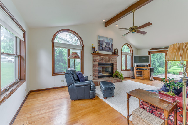 9 S080 Aero Dr, Naperville, IL 60564 photo 7