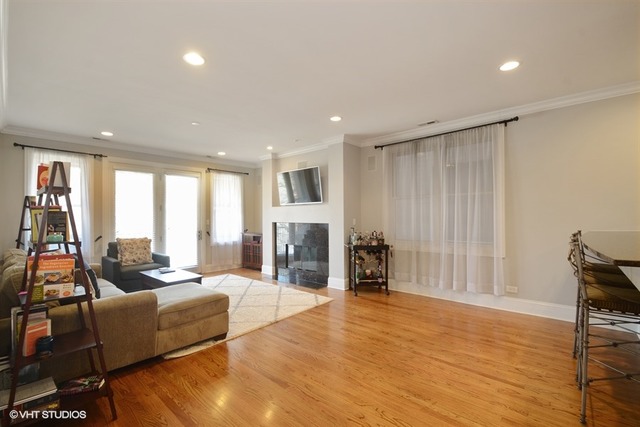 3028 N Sheffield Ave #2S, Chicago, IL 60657 photo 2