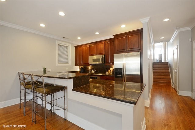 3028 N Sheffield Ave #2S, Chicago, IL 60657 photo 5