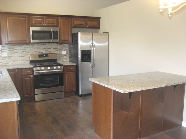 5912 Timber Trl, Plainfield, IL 60586 photo 4