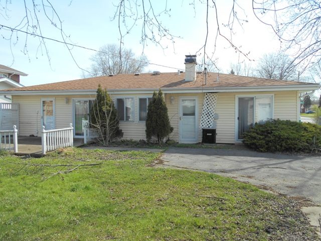 800 Western St, Hoffman Estates, IL 60169 photo 4