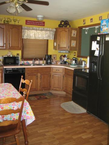 34 Arrowhead Dr, Thornton, IL 60476 photo 9