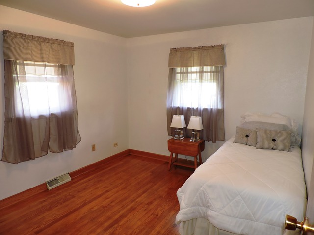 7453 Beloit Ave, Bridgeview, IL 60455 photo 13