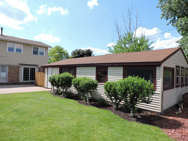7453 Beloit Ave, Bridgeview, IL 60455 photo 21