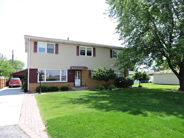 7453 Beloit Ave, Bridgeview, IL 60455 photo 1