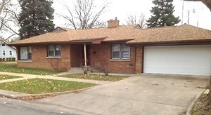 1590 E Hickory St, Kankakee, IL 60901 photo 1