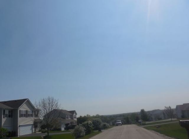 703 Rosemare Dr, Roscoe, IL 61073 photo 4