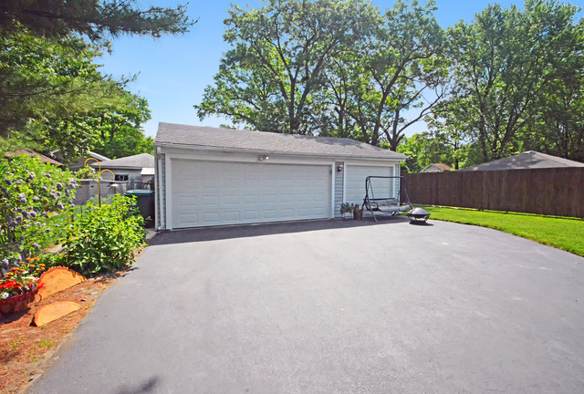 213 Mallette Ave, Thornton, IL 60476 photo 24
