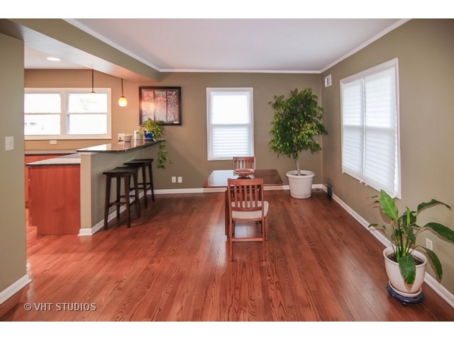 1308 N Hillside Ave, Berkeley, IL 60163 photo 4