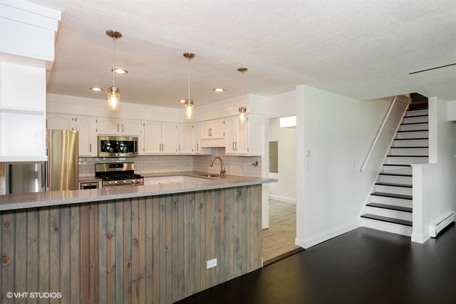 5904 Western Ave, Willowbrook, IL 60527 photo 8